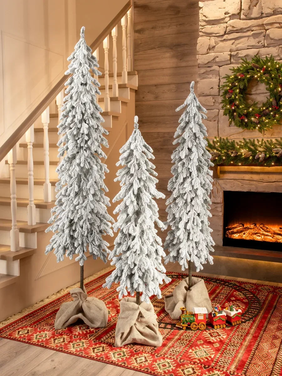 Sapins sur troncs en bois enneigés (lot de 3)