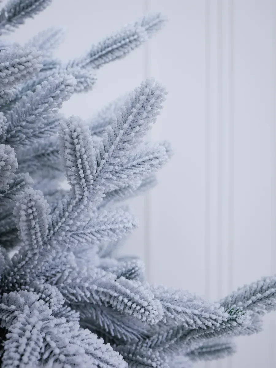Sapin de Noël Crystal enneigé